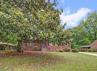 217 Hermitage Rd, Greensboro, NC 27403