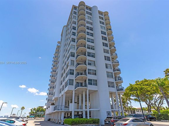 3rd image of 11930 N Bayshore Dr APT 704