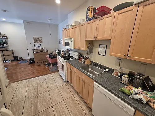 26 Tufts St Photo 1