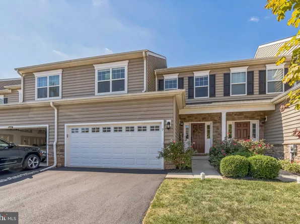 7 Aubrey Ct, Royersford, PA 19468