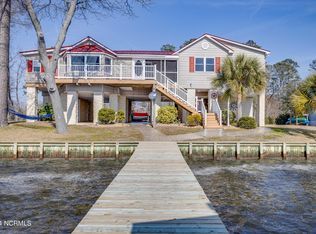 155 W River Acres Rd, Washington, NC 27889