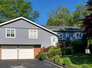 167 Ketay Dr S, East Northport, NY 11731