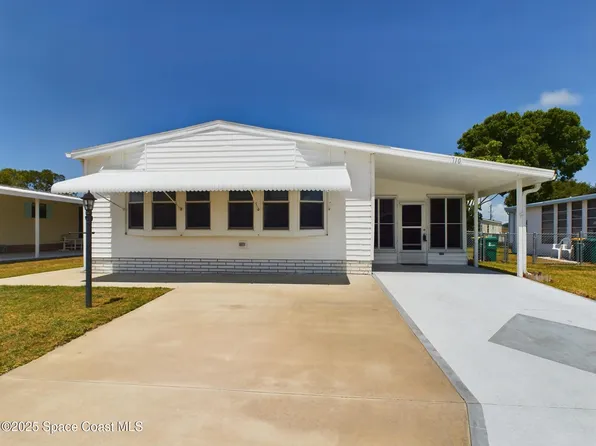 710 Silverthorn Ct, Barefoot Bay, FL 32976