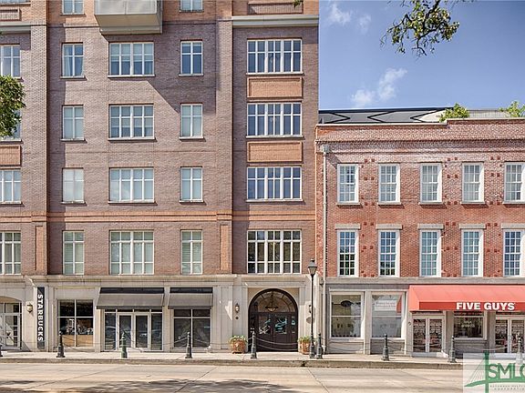 3rd image of 165 W Bay Street #401