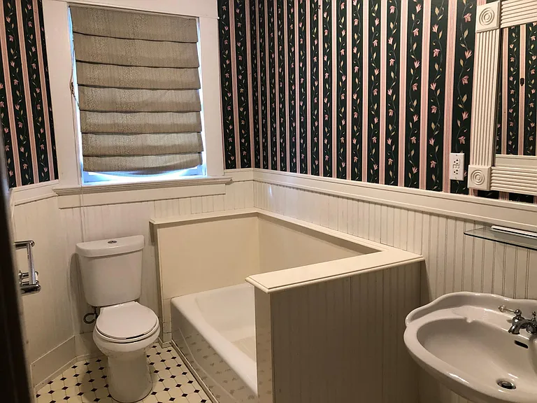 416 Jefferson St #2 — Photo 12
