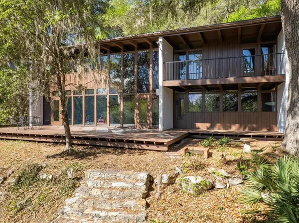 6424 SW 26th Pl, Gainesville, FL 32608