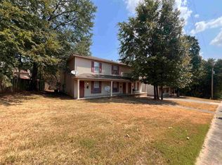 8700-8702 White Rock Ln, Little Rock, AR 72227