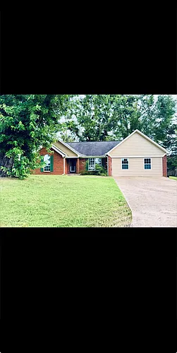 705 Deerfield Dr Photo 1