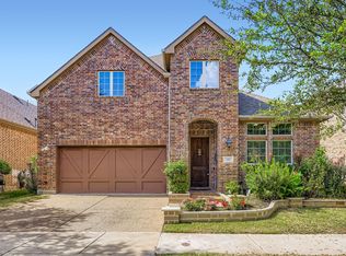 616 Warwick Blvd, Lewisville, TX 75056