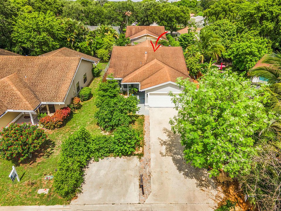 1st image of 2564 NW 95th Terrace