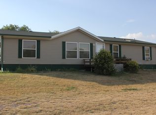608 E 3rd St, Beverly, KS 67423