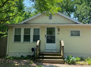 805 N Busey Ave, Urbana, IL 61801