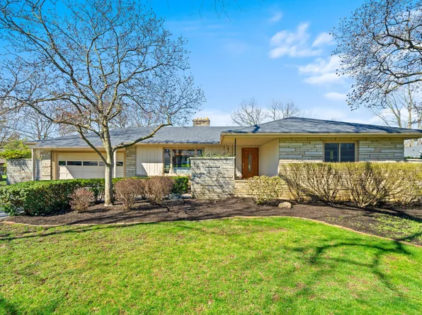 3949 Norbrook Dr, Columbus, OH 43220