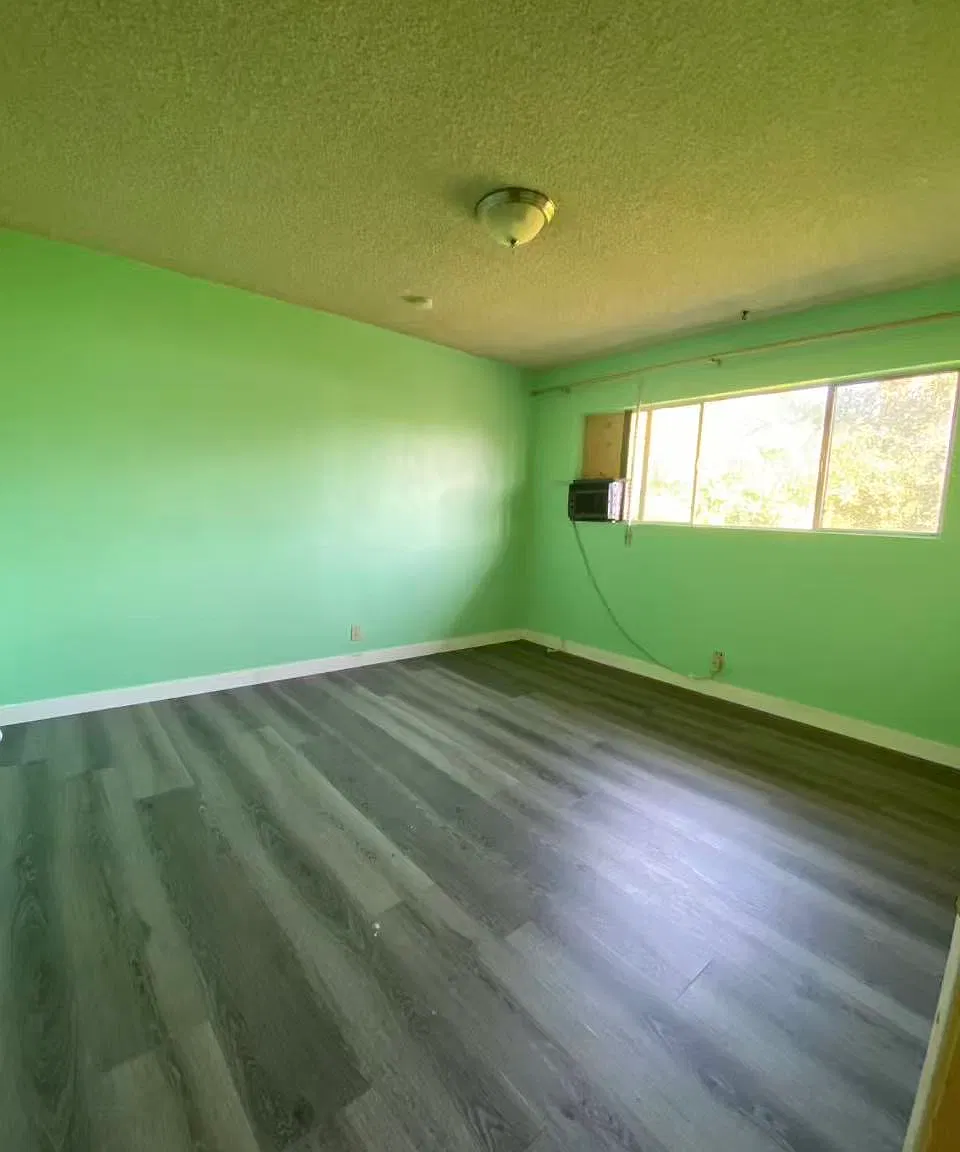 3 bed, $2,250 — Photo 2