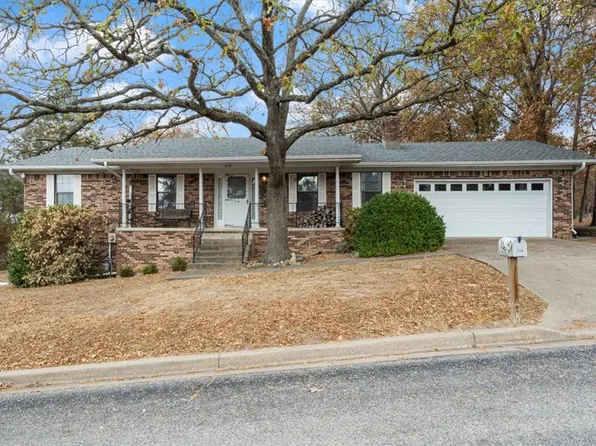 304 Standley Ave, Berryville, AR 72616
