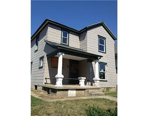 43 Notre Dame Ave photo 1