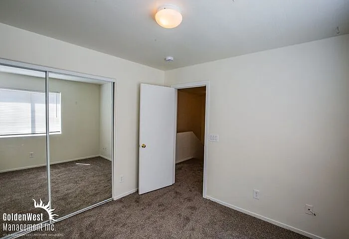 9943 Delicate Dew St — Photo 7