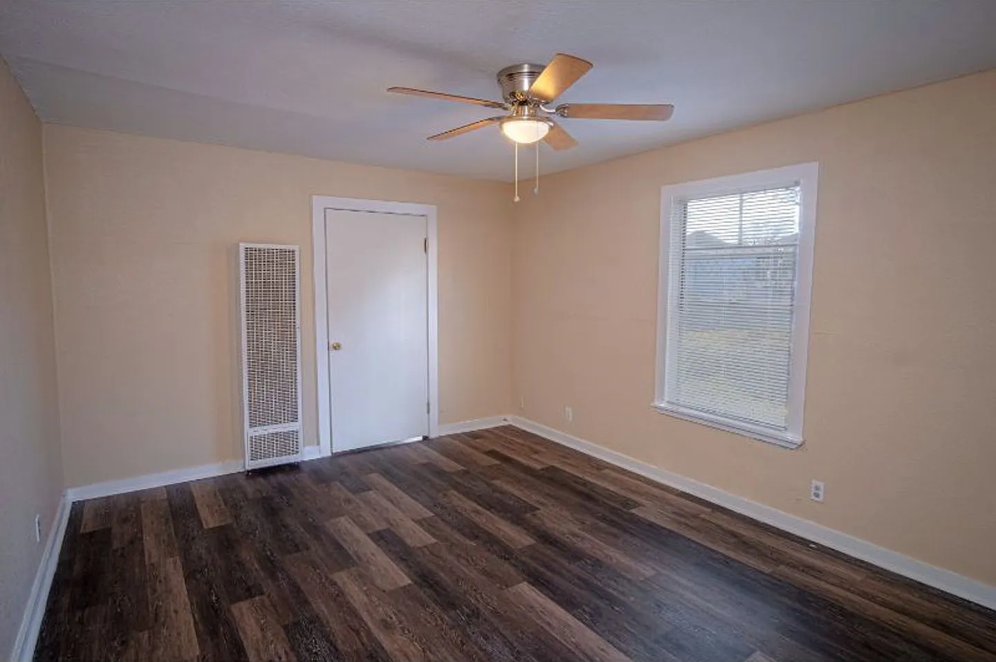 4109 S Presa — Photo 4