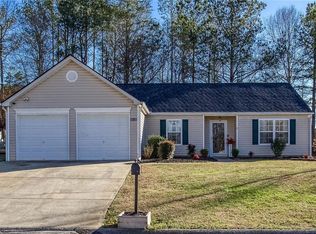 31 Abbey Ln, Cartersville, GA 30120