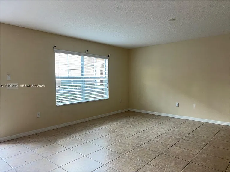 362 Carina Cir #362 — Photo 7