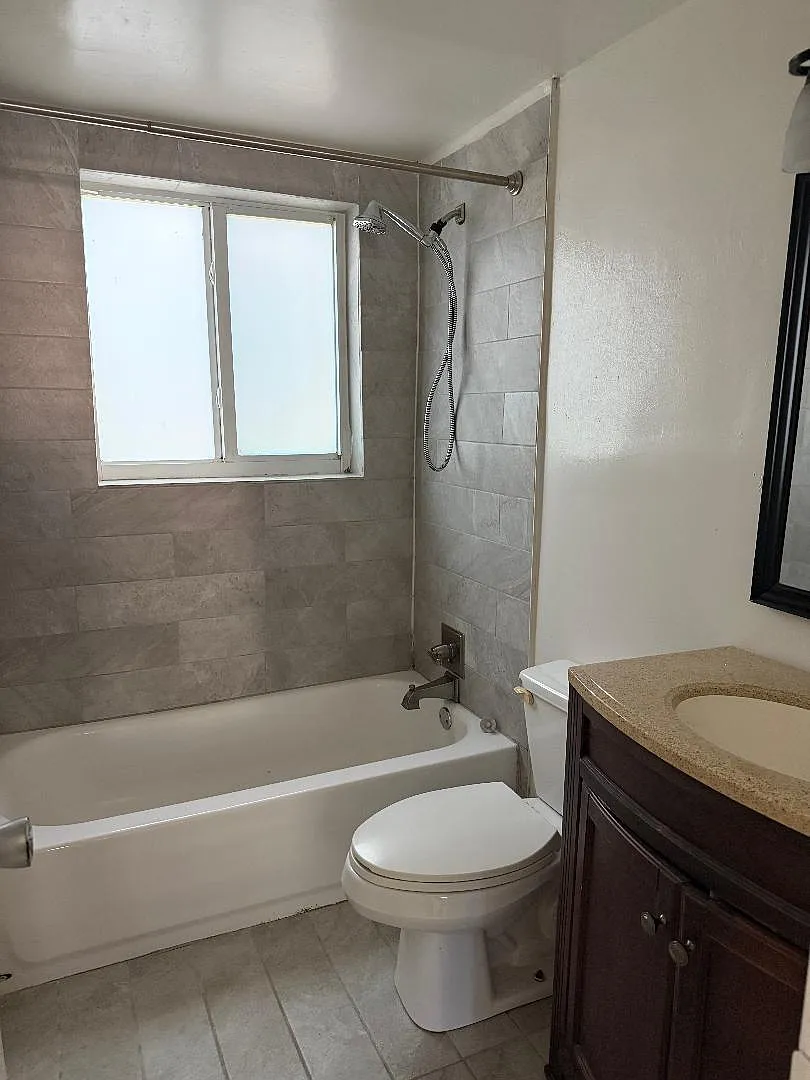 1 bed, 1.0 bath, 550 sqft, $1,700 — Photo 4
