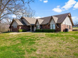 16512 E 460th Rd, Claremore, OK 74017