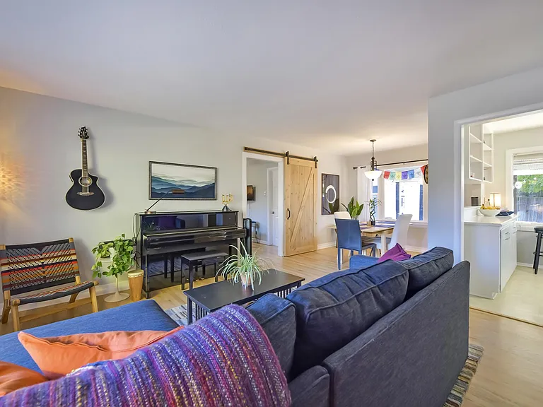 1102 N Star Dr — Photo 4