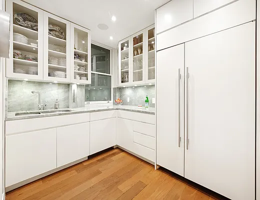 Sold by Compass | media 8