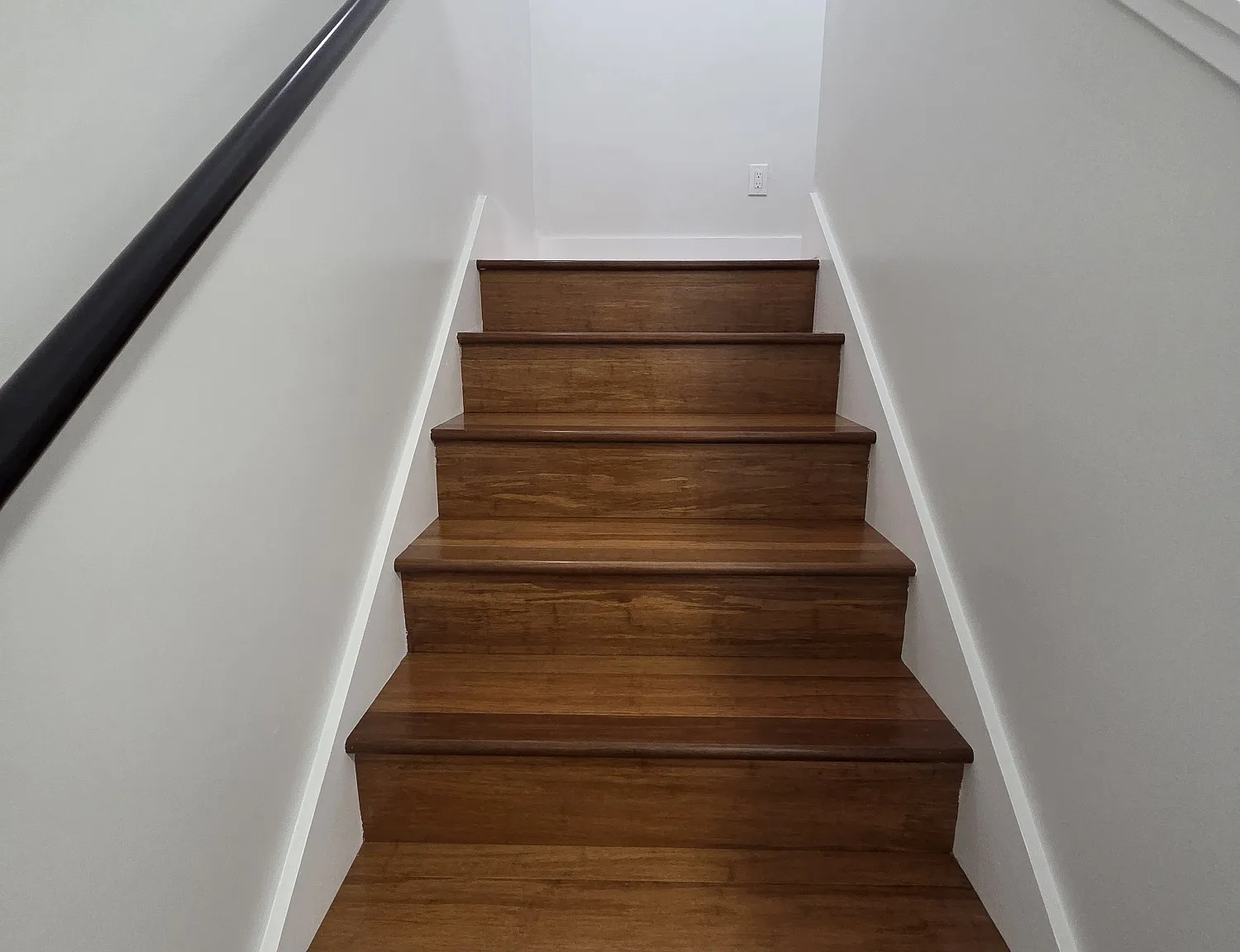 5 bed, 1800 sqft, $8,000 — Photo 4