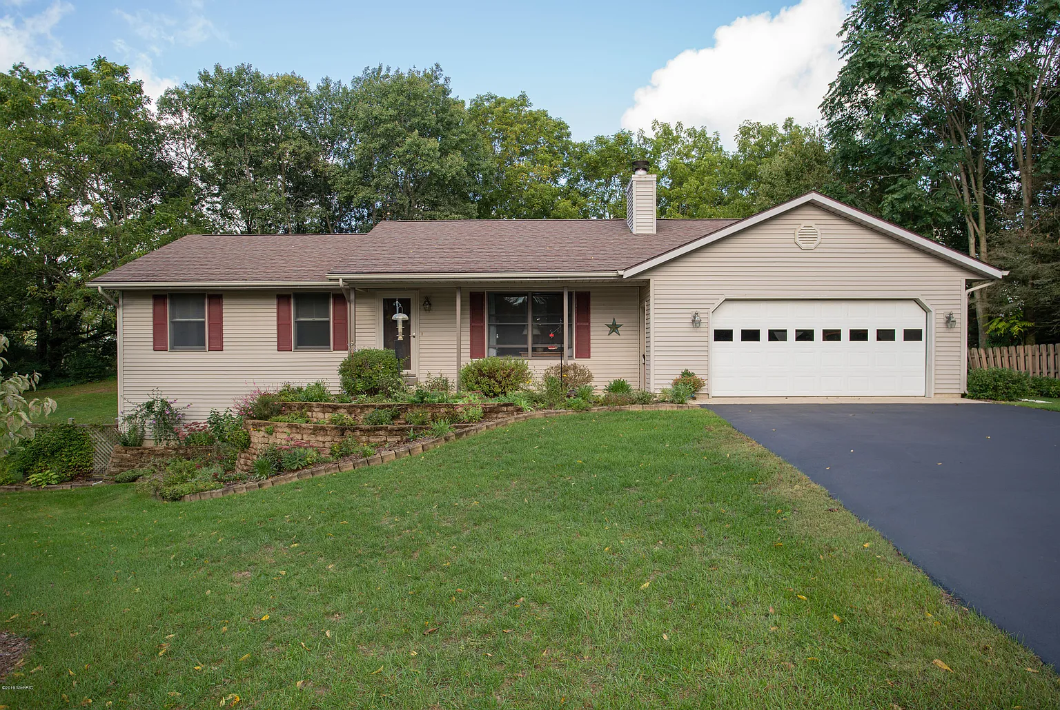 32610 Mackaprang St photo 1