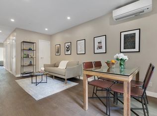 246 Front St #PENTHOUSE, New York, NY 10038