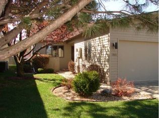 1301 Lancaster Dr, Champaign, IL 61821