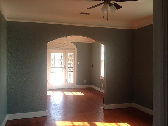 4th image of 1200 Mandeville St