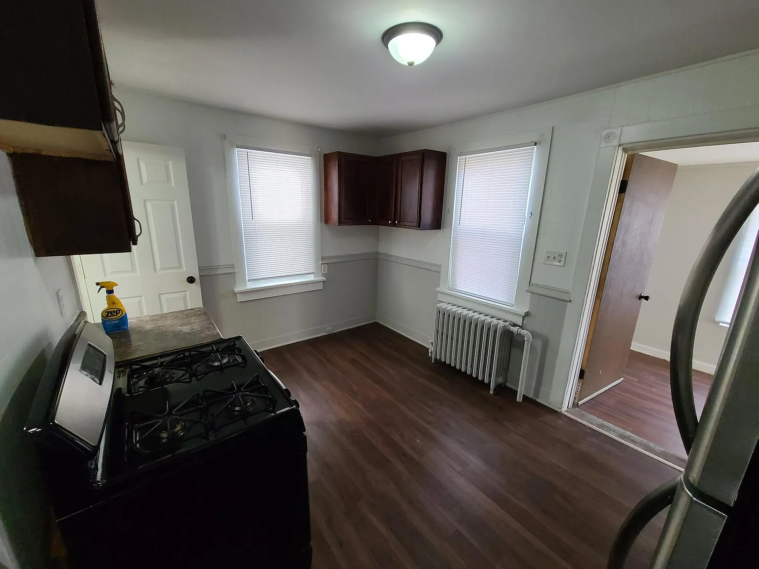 3 bed, $1,650 — Photo 4