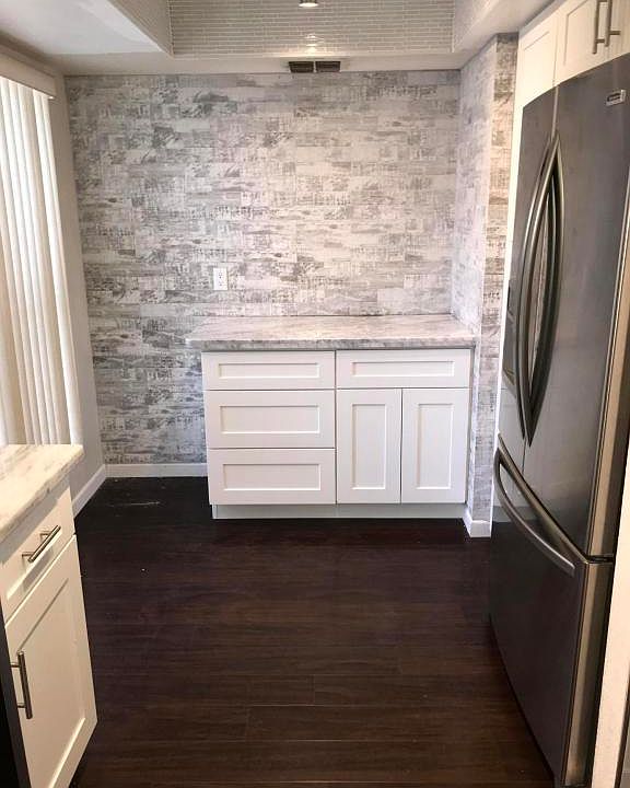 1st image of 5132 N 31st Way Unit 124