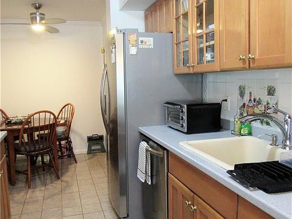 5th image of 300 High Point Dr APT 205