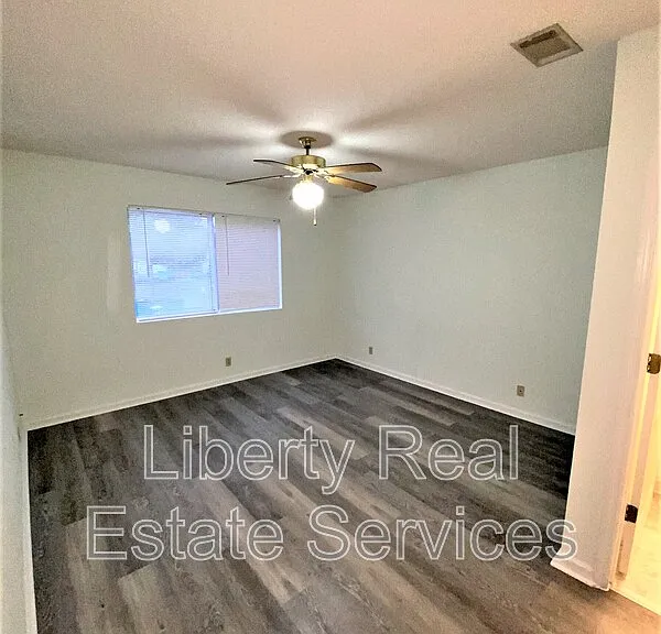 910 Brett Dr #54 — Photo 8