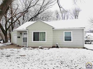 2514 SW 22nd Park, Topeka, KS 66611
