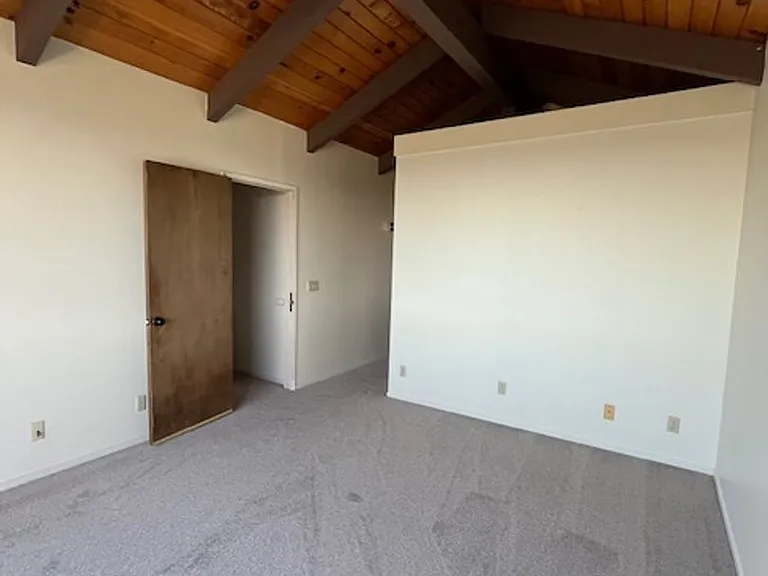 3413 Ocean Blvd — Photo 11