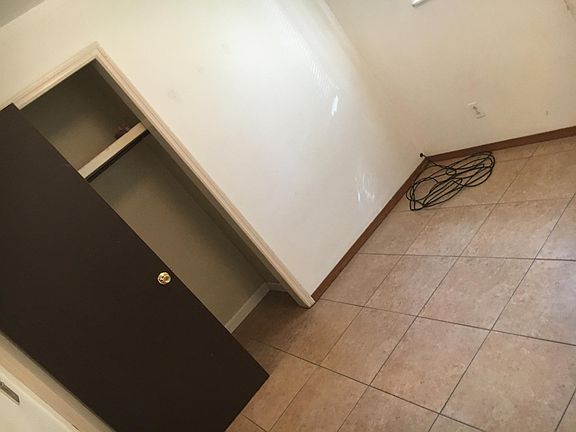 5th image of 418 Themis St