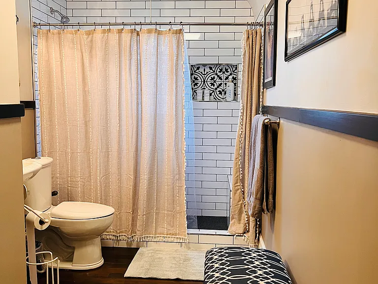 62 W Culver St — Photo 23