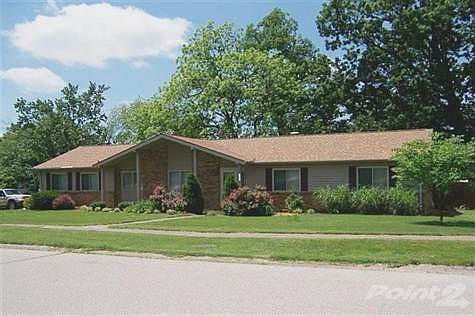 1st image of 100 Fairway Dr