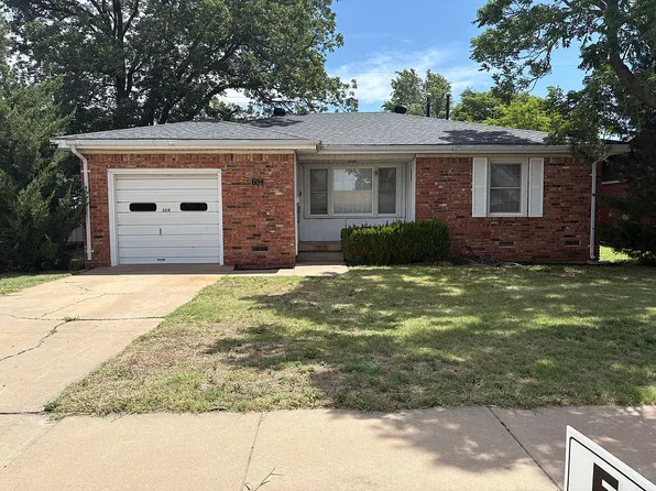 604 Red Deer St, Pampa, TX 79065