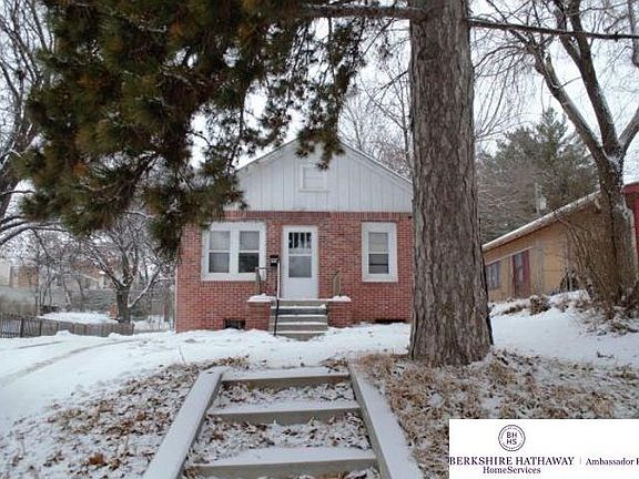 2nd image of 7340 Blondo St