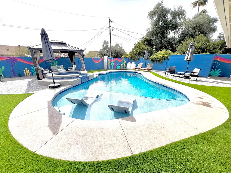 8549 E Mitchell Dr — Photo 22