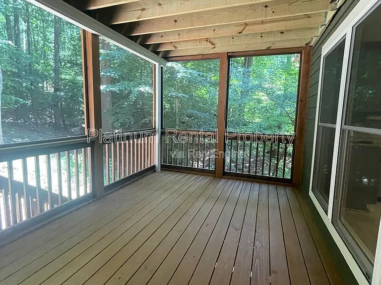 4186 Nowata Dr NE — Photo 32
