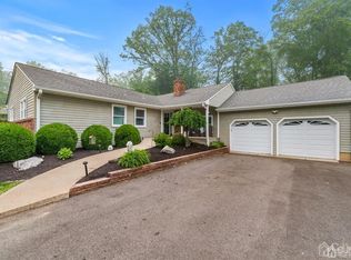 935 Kearney Dr, North Brunswick, NJ 08902