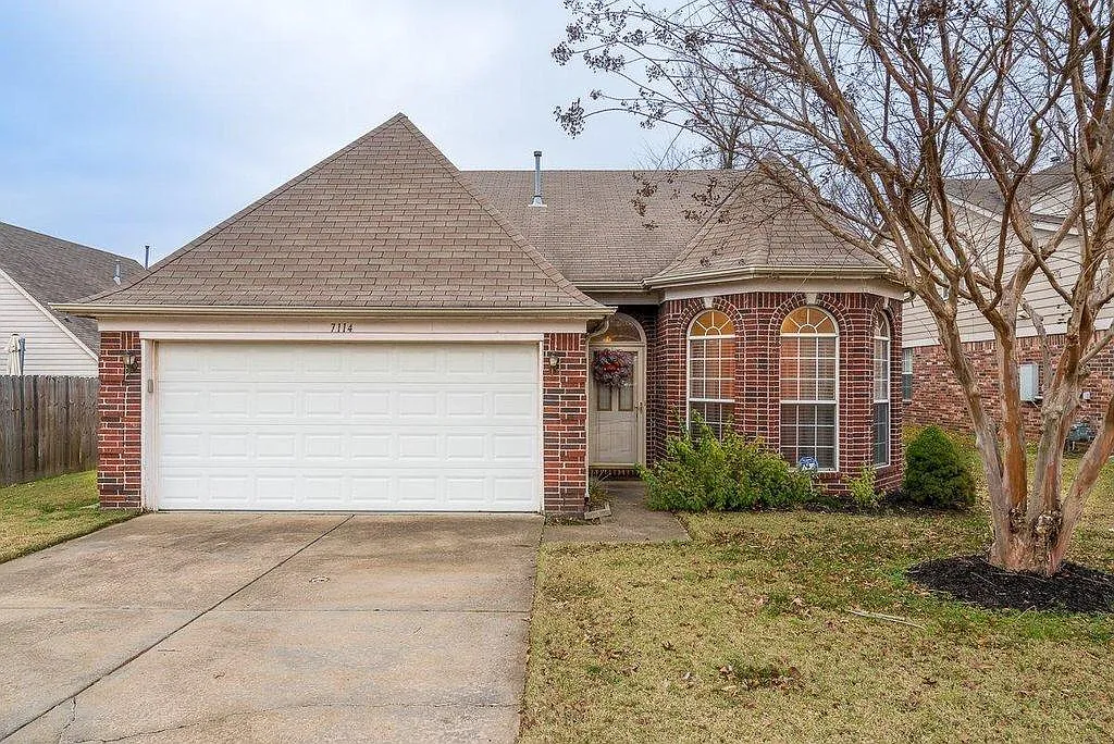 3 bed, 1527 sqft, $1,750 — Photo 1