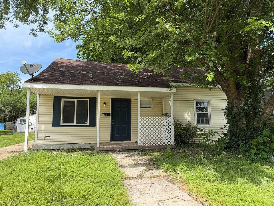 1st image of 645 W Webster Street