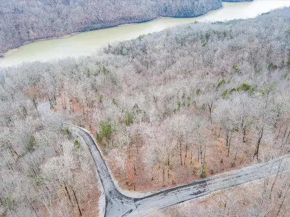 21-23 E Sunset Blvd, Allons, TN 38541